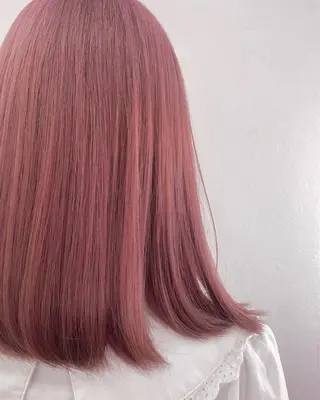 セミロング カラー hair salon dot.tokyo color所属・MANAMI 🥀ウルフカットのヘアスタイル
