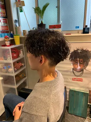 パーマ メンズ 原谷 一成のヘアスタイル