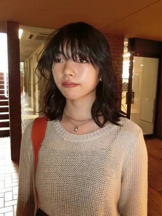 ミディアム カラー ハッシュカット/ MAYAのヘアスタイル