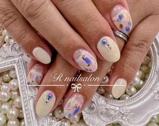 ショート R NAILSALONのネイルデザイン