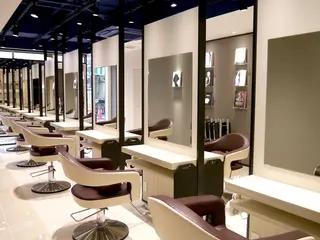 EARTH関内店 地主のヘアスタイル