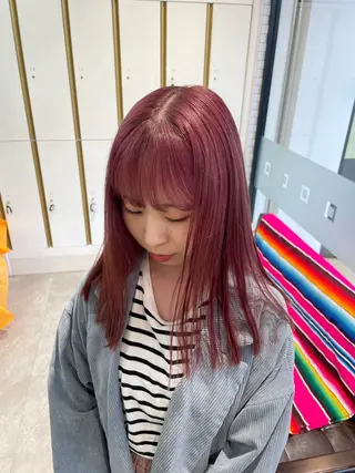 ロング shoko/ 海外ガール風パーマのヘアスタイル