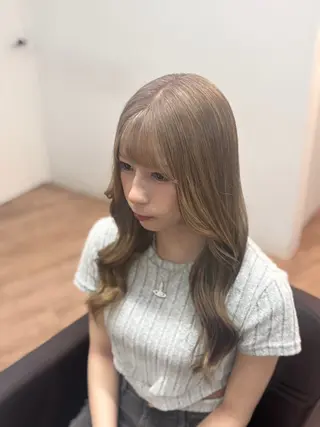 ロング カラー momo/髪質改善 /コテ巻きパーマのヘアスタイル