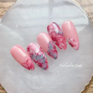 ネイル Nail salon Ladyのネイルデザイン