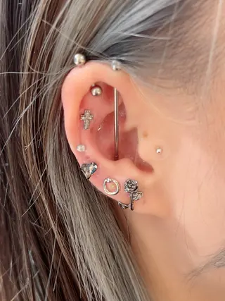 YURI MONMA /耳ツボジュエリーのその他イメージ