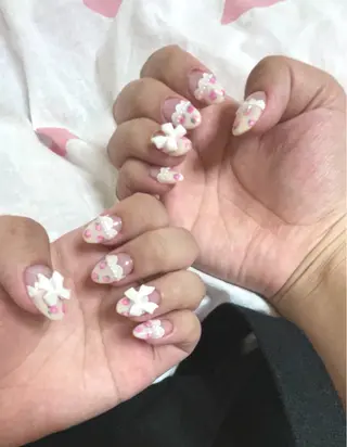 ネイル 中村 渚のネイルデザイン