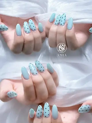 セミロング AMIA BEAUTY SALON所属・🌟AMIA BEAUTY🌟のネイルデザイン