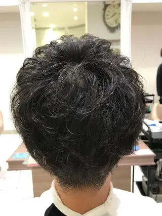 ショート パーマ メンズ 【メンズ縮毛矯正】 田中秀斗のヘアスタイル