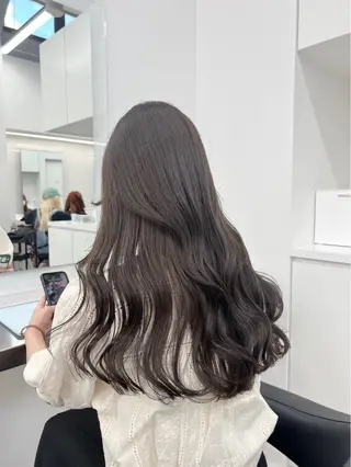 セミロング カラー NAMI🤎ブラウン &ミルクティー🤍のヘアスタイル