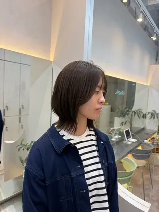 ミディアム Hello by Sea所属・レイヤー/艶髪/ボブ /くびれ/伊藤　勇司のヘアスタイル