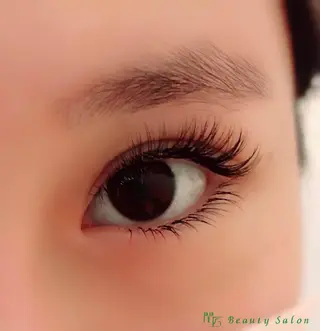 マツエク・マツパ ケイ チャンのネイルデザイン