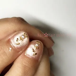 ネイル Hair salon Irie所属・與儀 知佳のネイルデザイン