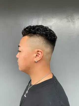 ショート メンズ FADE&LINE登戸店所属・🔥メンズ専門 美容師🔥 柳澤陵心のヘアスタイル