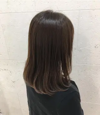 セミロング カラー 斉藤 貴也のヘアスタイル