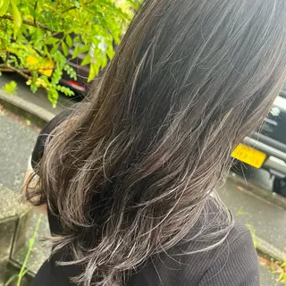 ロング 平川 侑磨のヘアスタイル