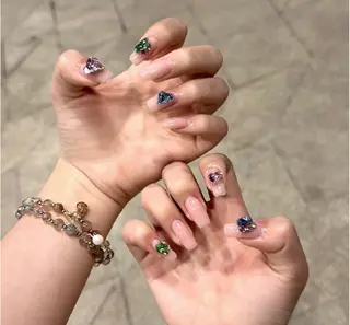 ネイル 宮澤 ミナのネイルデザイン