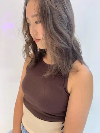 ミディアム share salon JAM 吉祥寺所属・レイヤー/ブリーチ HIKARU ♡のヘアスタイル