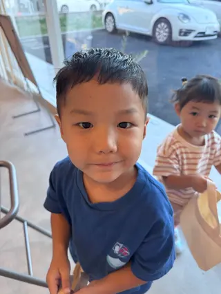 キッズ 秋元 菜摘のヘアスタイル