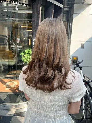 ロング 西形 梨瑚のヘアスタイル