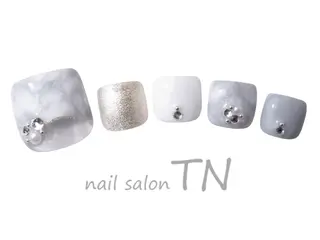 ネイル 寺嶋 ひなのネイルデザイン