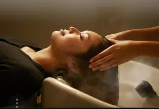 ロング カラー パーマ grow上野御徒町【グロウ】所属・ブリーチ・ハイトーン 特化🎉内山のヘアスタイル