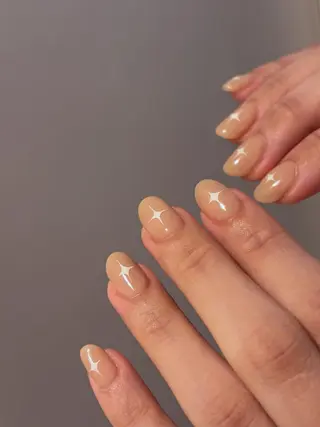 ネイル Elio所属・Elio 国泰寺のネイルデザイン