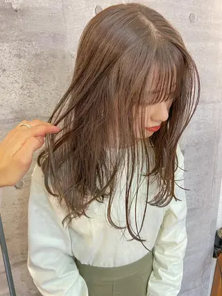 セミロング カラー 岡本康平/ボブ /ブリーチ/レイヤーのヘアスタイル