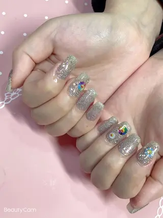 ミディアム ネイル 《LB》ラブリエ Nail&eyeのマツエク・マツパデザイン