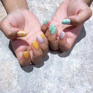 ネイル Nes.Nail所属・Miyagi Asamiのネイルデザイン