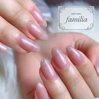 ネイル -nailroom- familiaのネイルデザイン