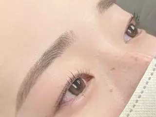 アイブロウ SHERRY   DOLL所属・SHELLY DOLLの眉毛・アイブロウイメージ