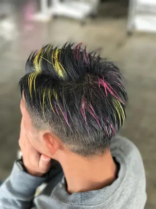 ショート ミディアム カラー 🌈ディレクター🌈 徳松優希のヘアスタイル