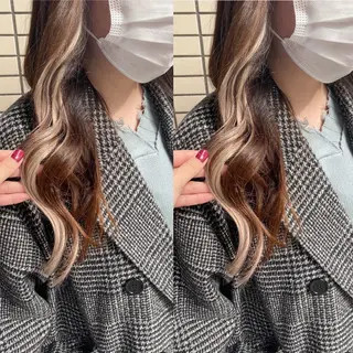 ロング カラー モモカ/ハイトーン /バレイヤージュのヘアスタイル