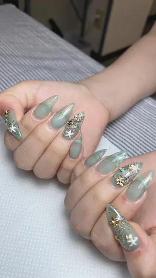 ネイル Munail サロン所属・むねいる nail salonのネイルデザイン
