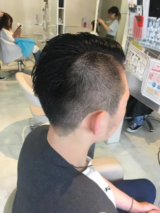 メンズ 本田 卓也のヘアスタイル
