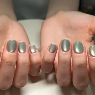 ネイル M&D Beauty Salon 銀座店所属・M&D銀座 AYAのネイルデザイン