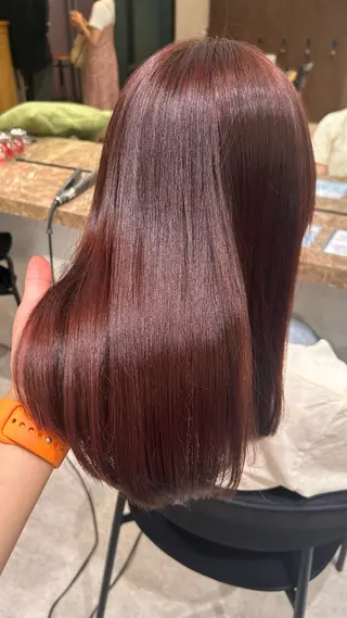 ミディアム カラー まとまるボブ/縮毛矯 生🌿あおい✨のヘアスタイル