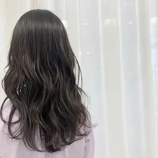 ロング カラー 池本 梨奈のヘアスタイル