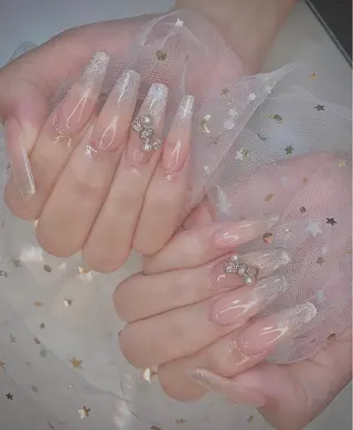 ネイル I-nailロング /ワンホン/キラキラのネイルデザイン