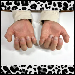 ネイル 𝑵𝒂𝒊𝒍𝒔𝒂𝒍𝒐𝒏 𝑳𝒊𝒆𝒔𝒆所属・𝐋𝐢𝐞𝐬𝐞 𝐘𝐔𝐈のネイルデザイン