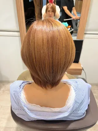 ショート カラー 髪質改善SALON CLALA by Manis of hair所属・尾崎 百花のヘアスタイル