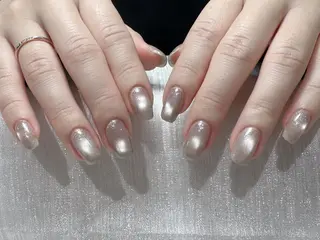 ネイル ヨウ キョウセンのネイルデザイン