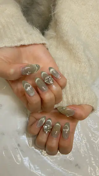ネイル 💎Guarendo💎錦糸町店所属・✨アン ミユ✨のネイルデザイン