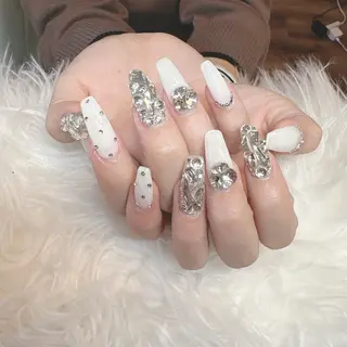ネイル D-BEAUTY Nailsalonのネイルデザイン