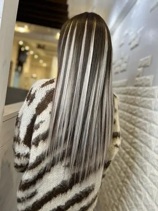 ロング カラー ヘアアレンジ Shelltie Fiel (シェルティフィエル)所属・次世代シールエクステ 錦糸町 小泉 朋之のヘアスタイル