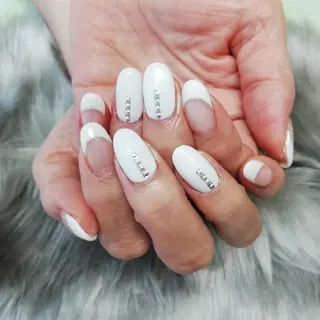 ネイル luxe NailDesignのネイルデザイン
