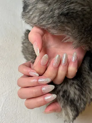 ネイル Salon&School Nail du Marche所属・阿部 美香のネイルデザイン