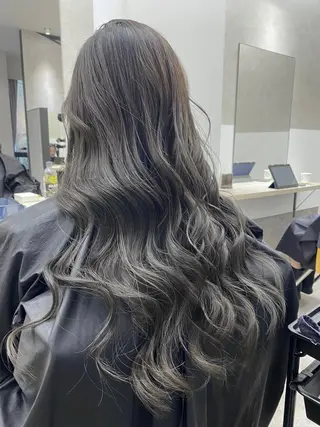 カラー セミロング lafit  ラフィット 下大利のヘアスタイル