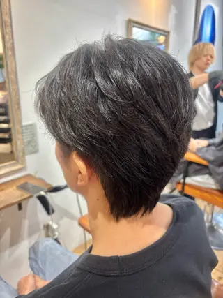 ミディアム メンズ カネコ ナナミのヘアスタイル