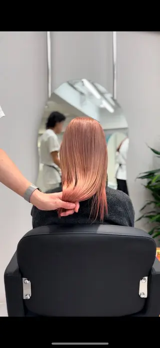 ミディアム カラー 🎨ショートの神様 /神評価🎨原田公祐のヘアスタイル